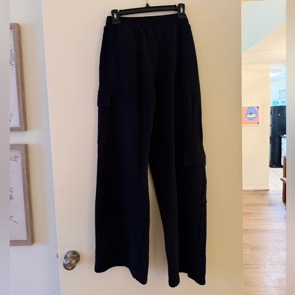 BLACK Flare Cargo Sweatpants (cover photo for reference) - Picture 3 of 7